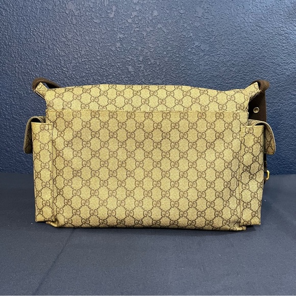 GUCCI GG Supreme Canvas Diaper Bag - Picture 9 of 16